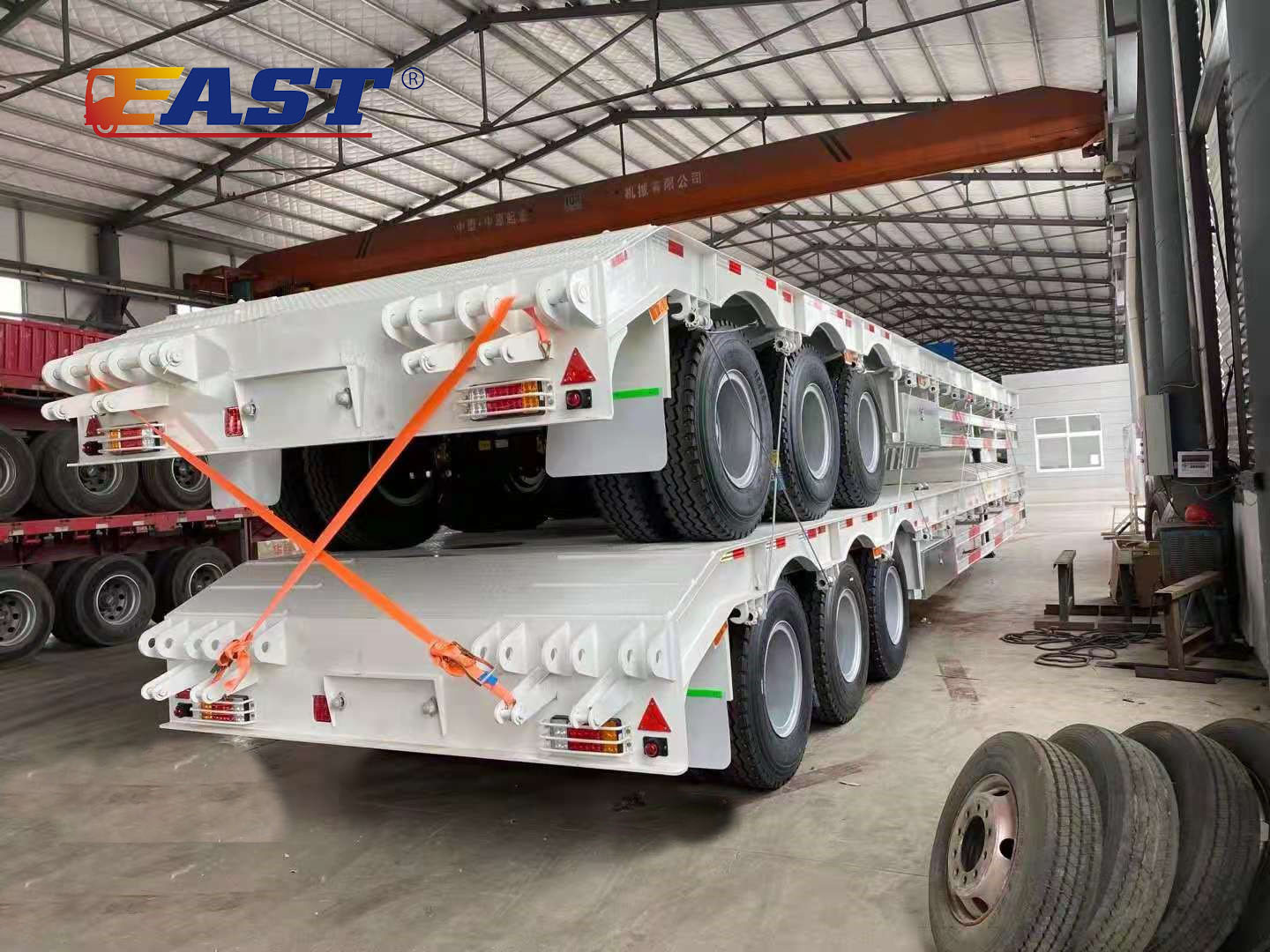 40-60 Ton lowbed trailer 3 Axle