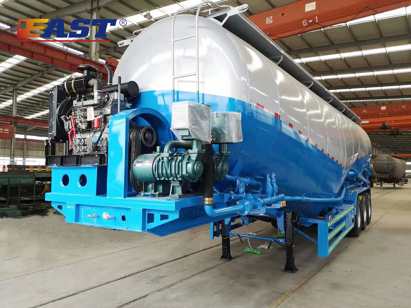 W Type 65 cbm 80 Ton Cement Bulker Trailer