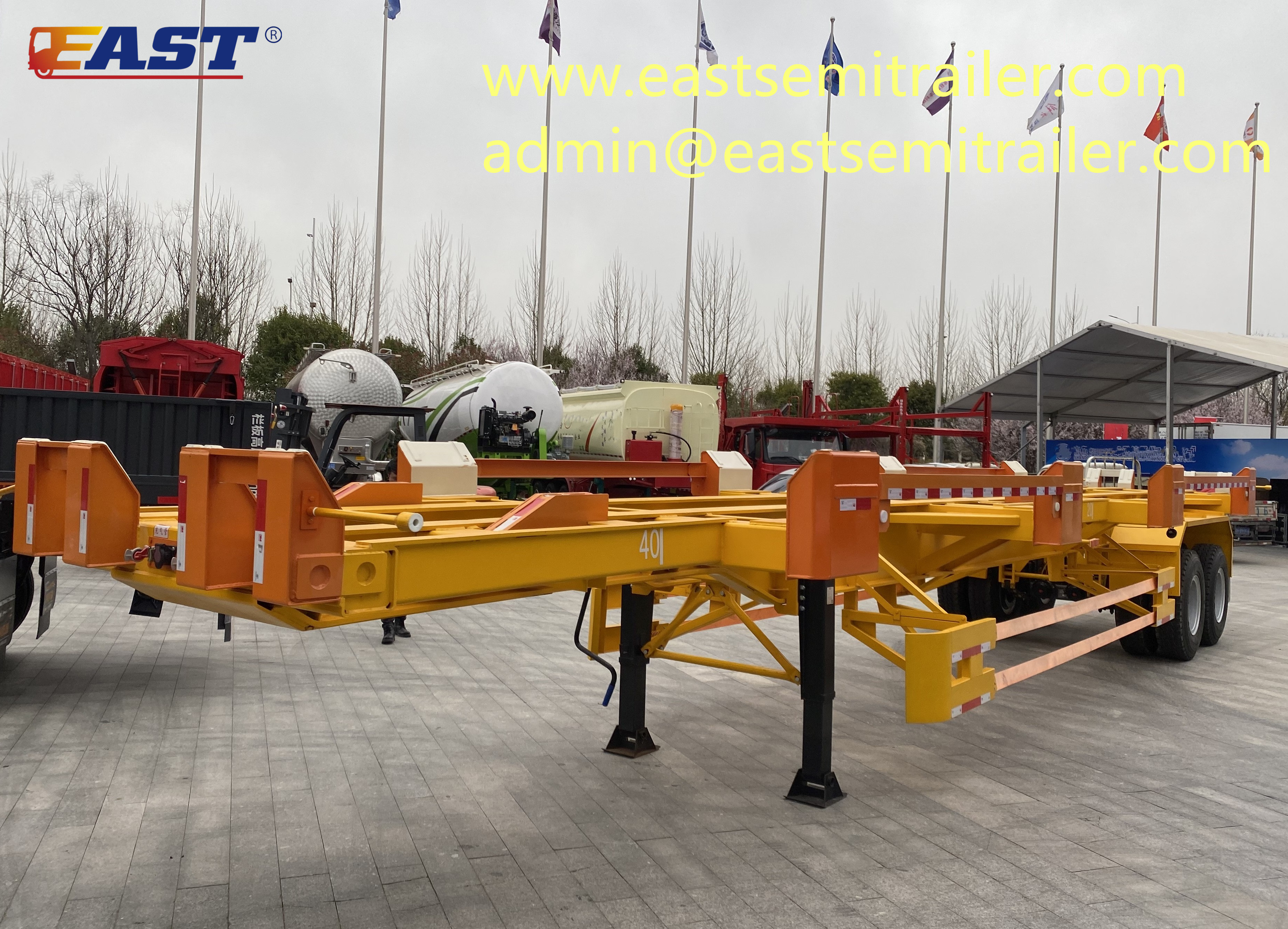 Special container transport trailer for wharf