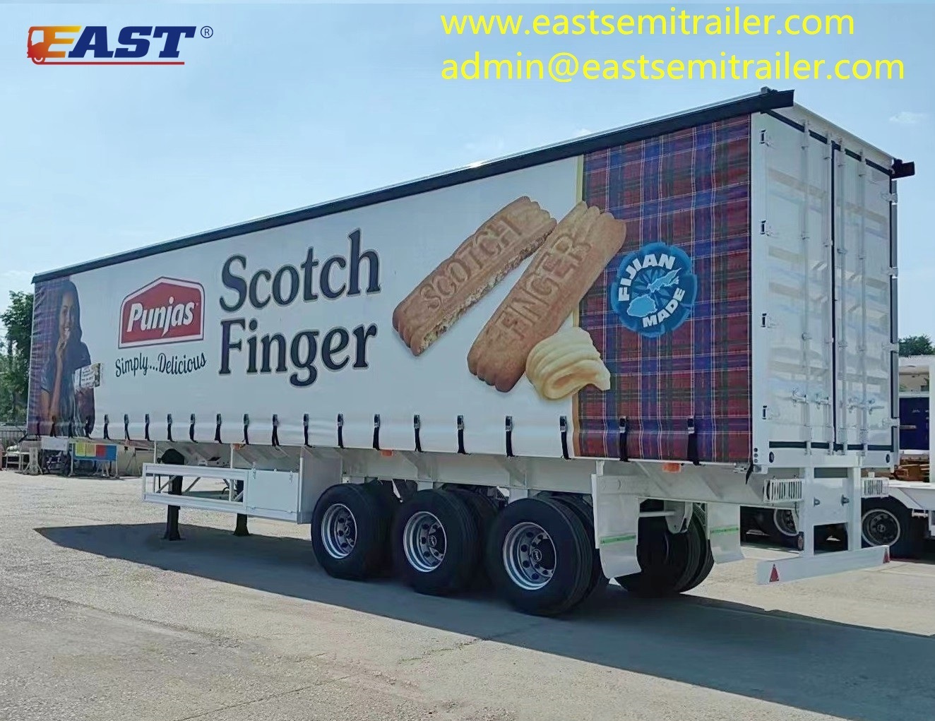New side curtain semi-trailer