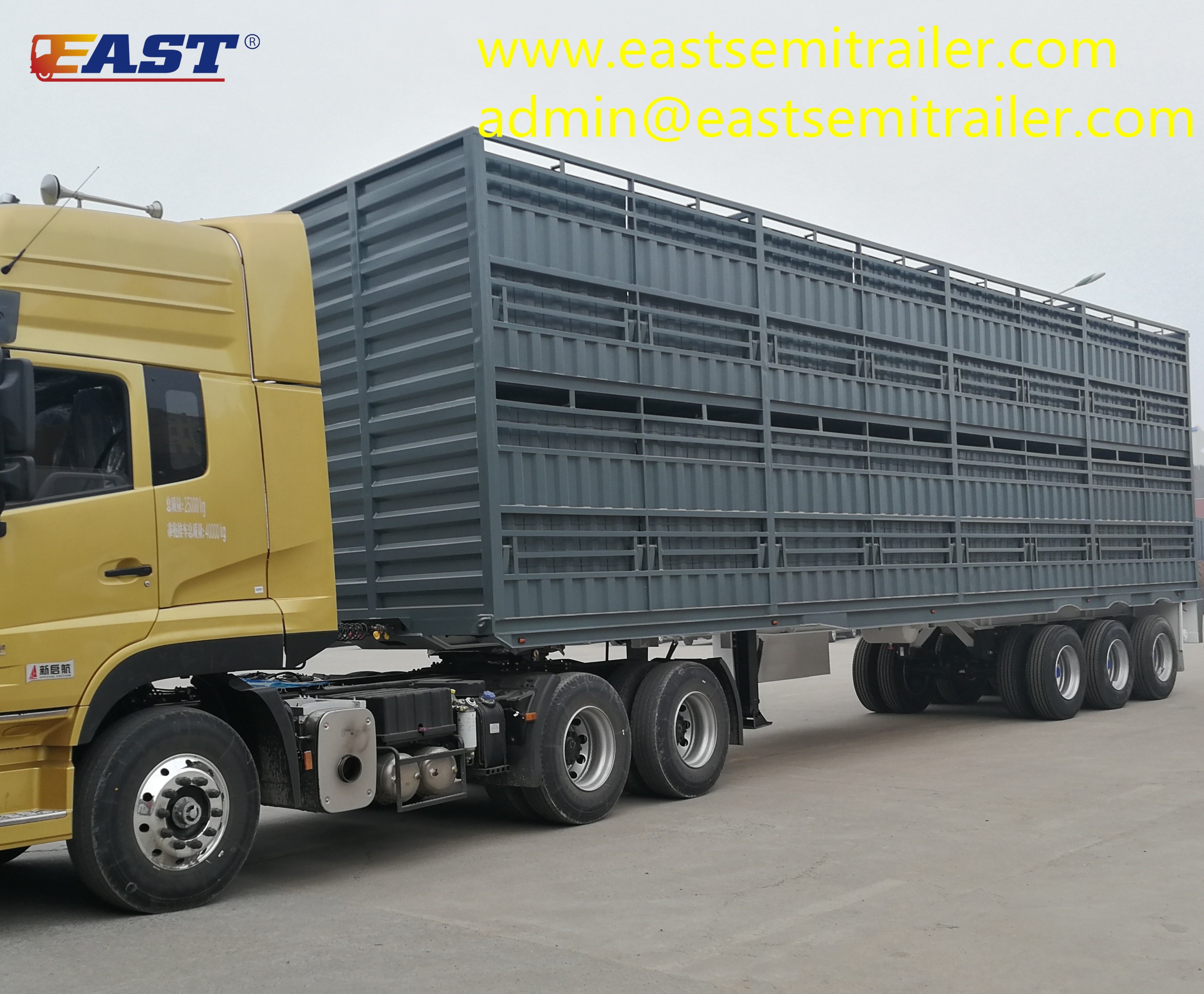Livestock semi-trailer for transporting cattle and sheep