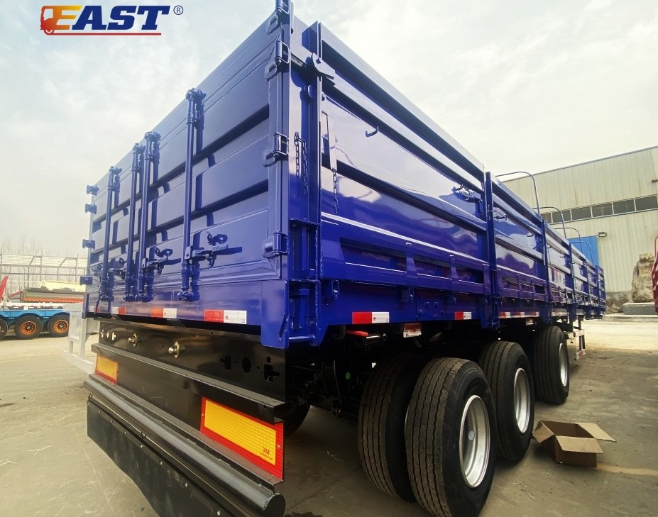 Three-axle Semi-trailer Bulk Feed Truck Animal Feed Grain Transportation Tanker for Sale